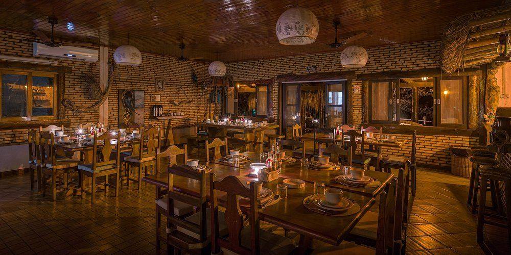 Restaurante à noite