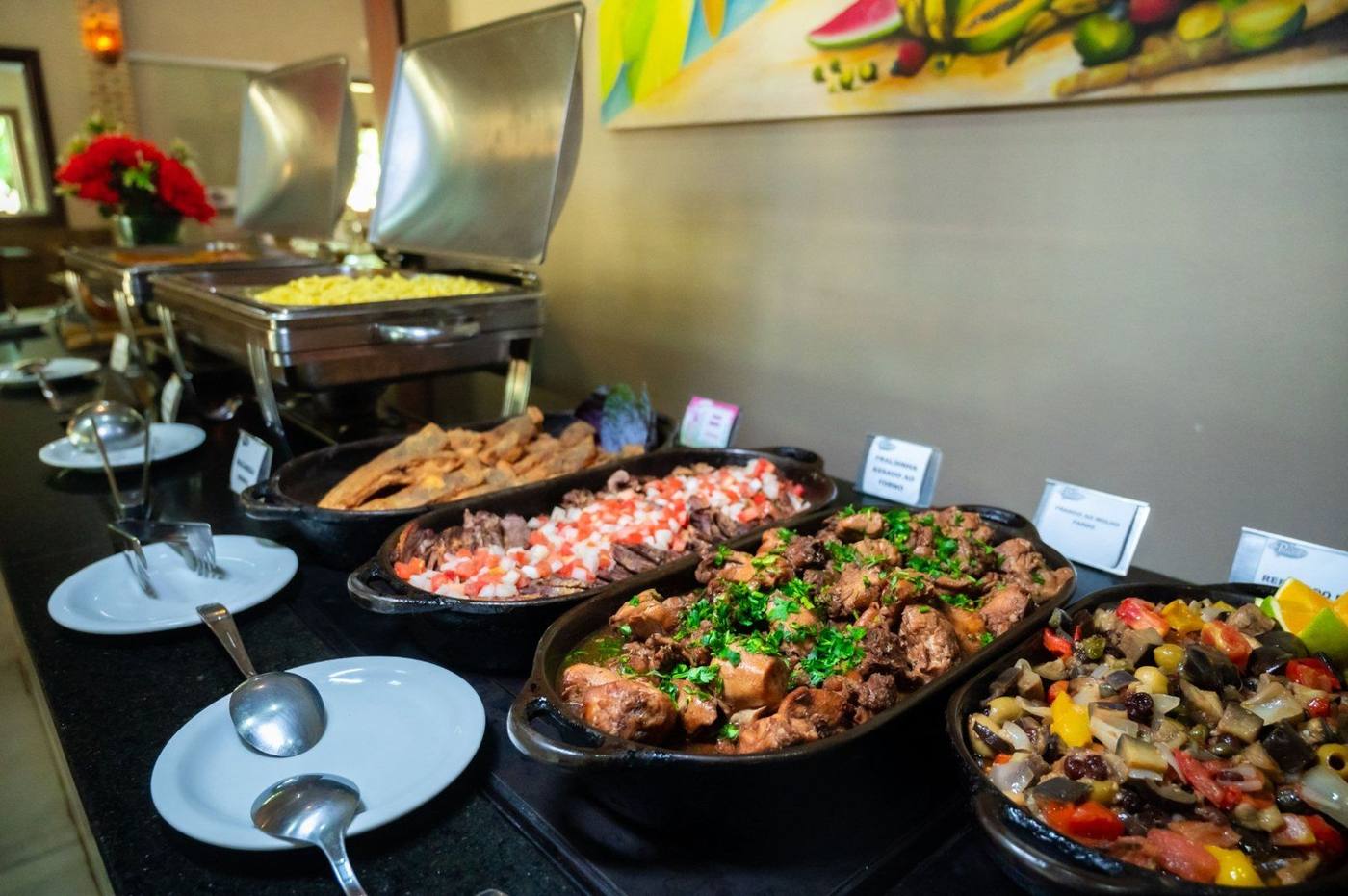 Buffet com culinária típica